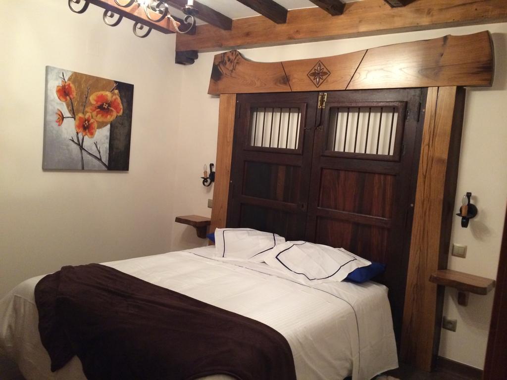 Posada El Molino De Cadalso Cereceda  Chambre photo